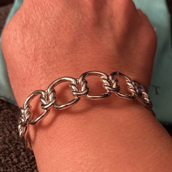 Karen Scott Fallyn Silver Cuff Adjustable Bracelet. - Picture 4 of 7